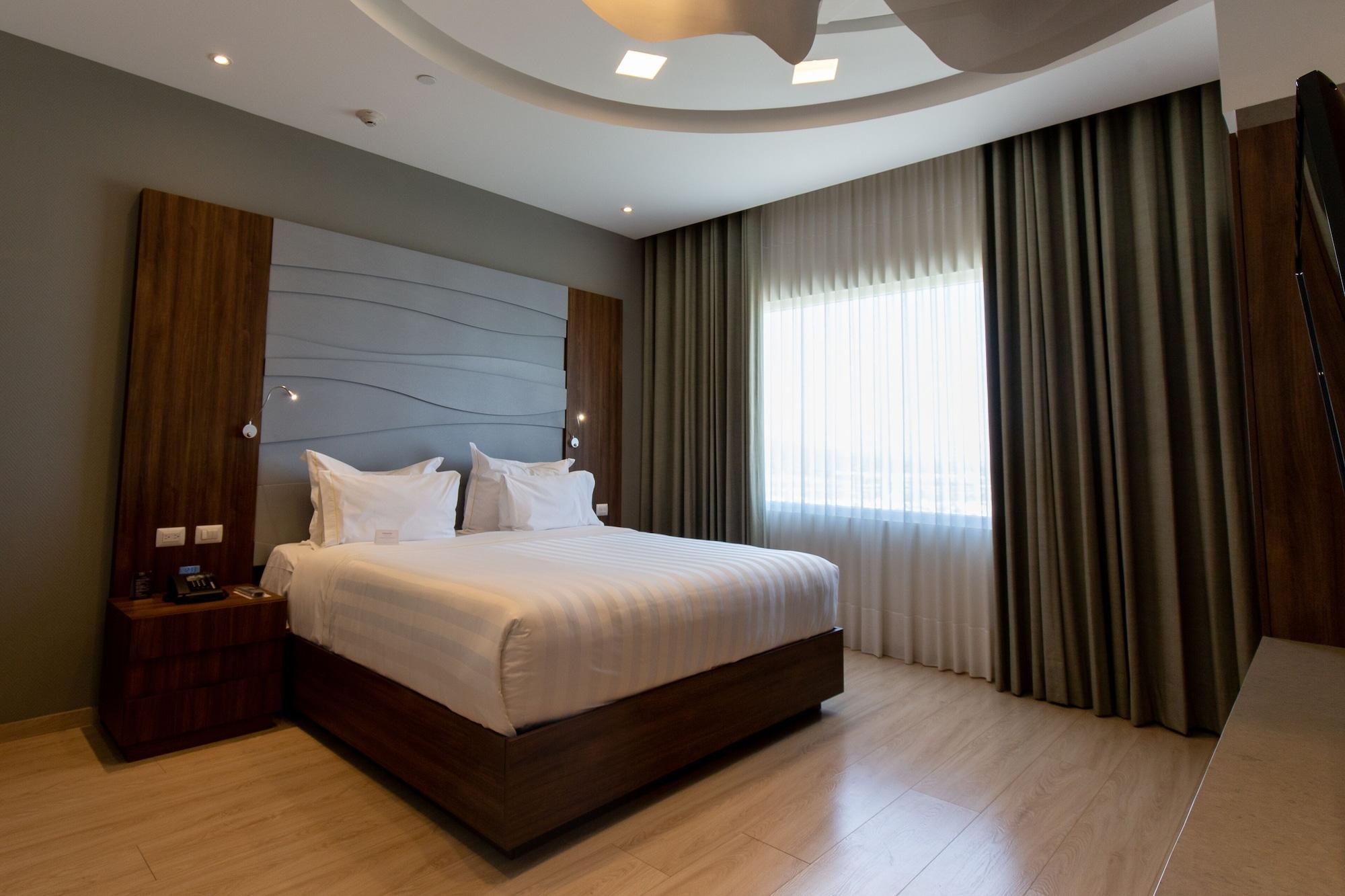 Hs Hotsson Hotel Irapuato Extérieur photo